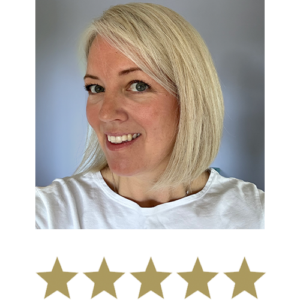 Natural Magic™ Anti-ageing Cream 11 Woman smiling with five stars displayed underneath.